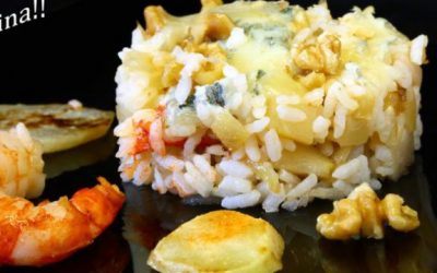 Arroz con pera, queso gorgonzola, gambas y nueces