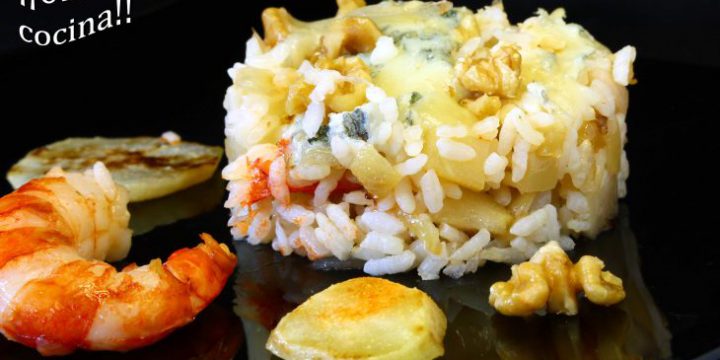 Arroz con pera, queso gorgonzola, gambas y nueces